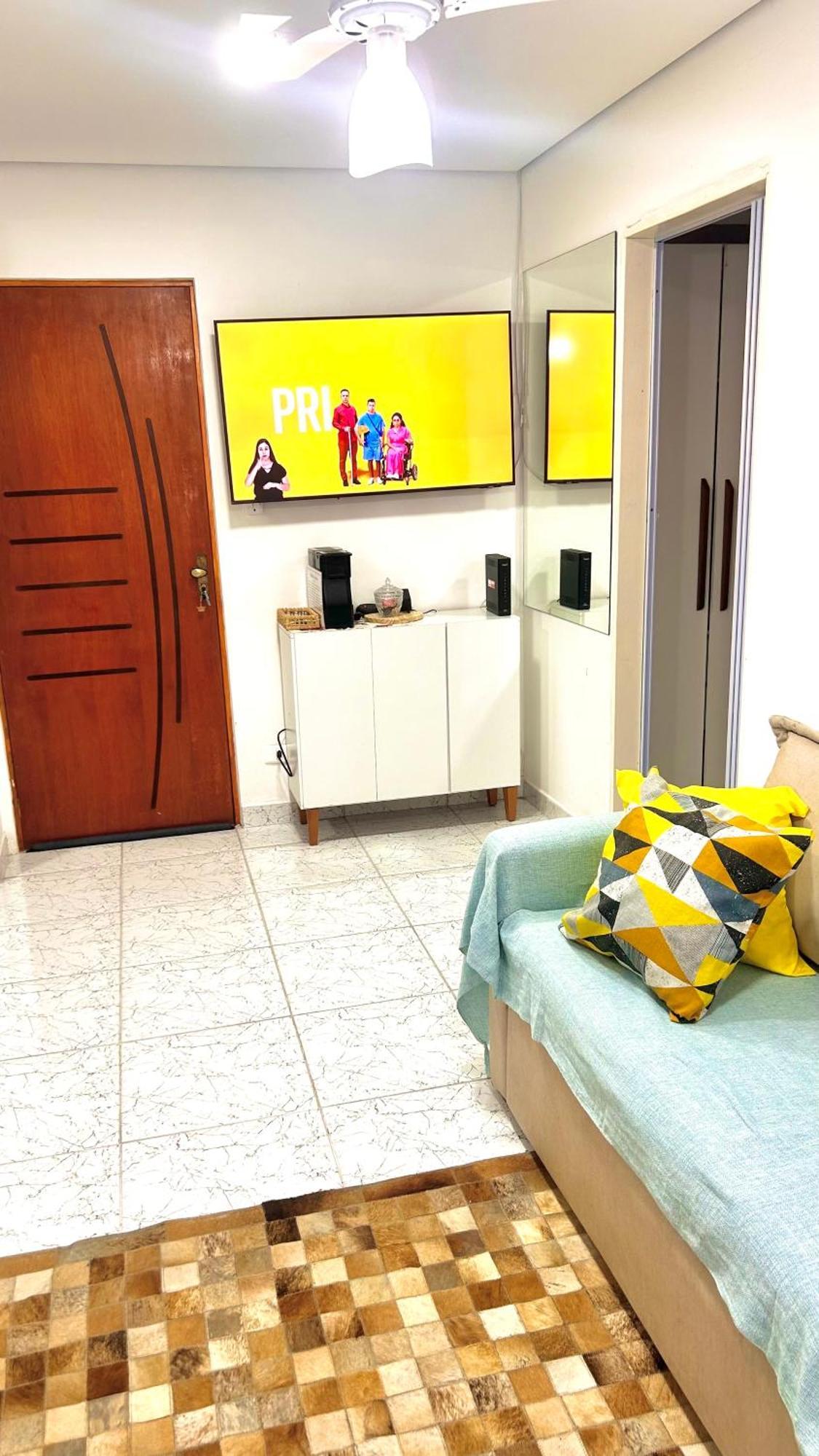 Grande - Canto Do Forte, Check In Manha, 2 Quadras Da Praia, Wi-fi Incluso