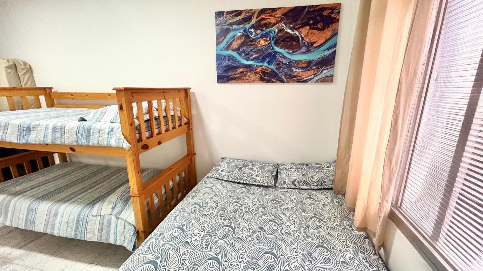 Grande - Canto Do Forte, Check In Manha, 2 Quadras Da Praia, Wi-fi Incluso